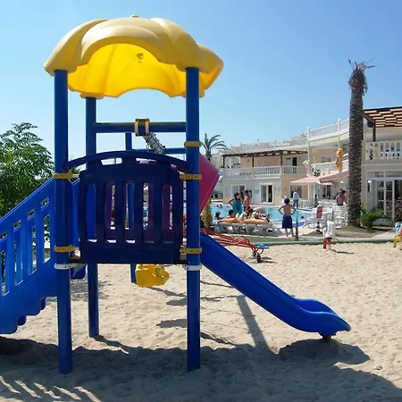 Evoteli Group Turquoise 2+1 Ust Kat Daire * Bogazici